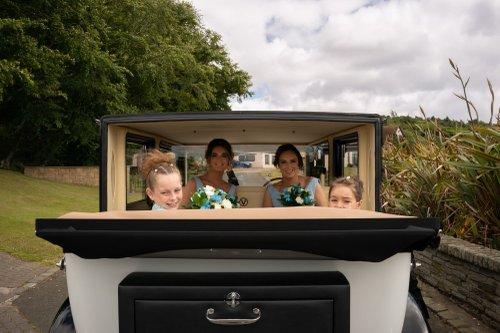 mobile - carousel-hero-element image-3