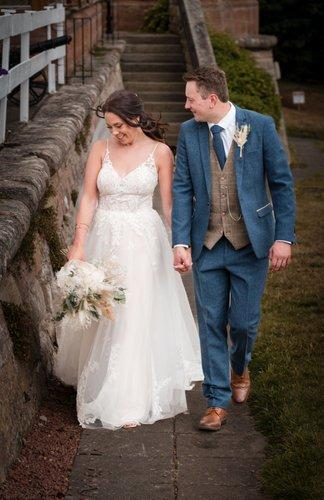 mobile - carousel-hero-element image-7